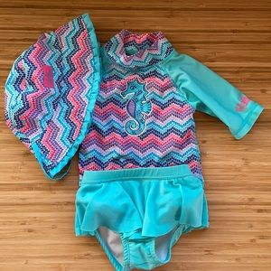 UV SKINZ 12-18 month rash guard swimsuit & hat